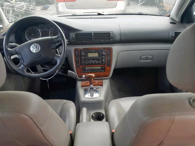 WVWTH63B94P148683 - 2004 VOLKSWAGEN PASSAT GLX Gümüş foto 9