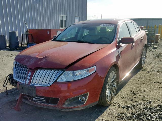 1LNHM94R99G628529 - 2009 LINCOLN MKS RED photo 2