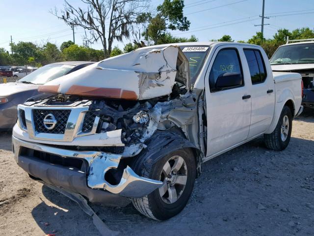 1N6AD0ER4AC405811 - 2010 NISSAN FRONTIER C WHITE photo 2