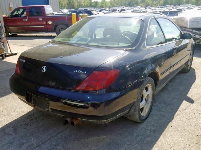 19UYA225XVL012068 - 1997 ACURA 3.0CL BLACK photo 4