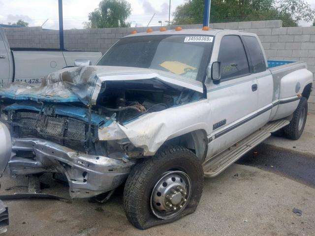 3B7MC33C7TM148406 - 1996 DODGE RAM 3500 WHITE photo 2