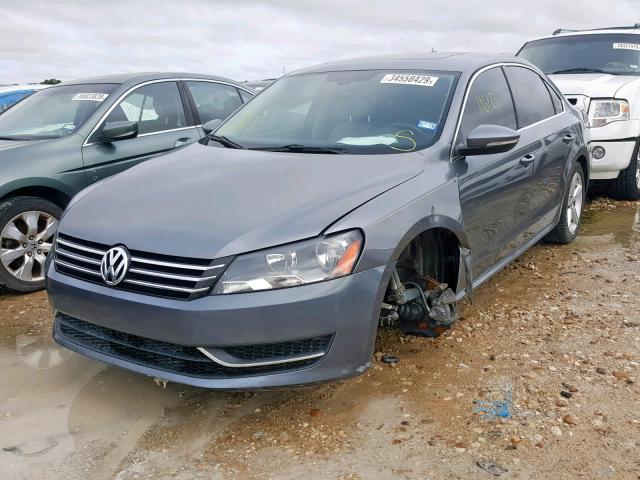 1VWBH7A30CC011194 - 2012 VOLKSWAGEN PASSAT SE GRAY photo 2