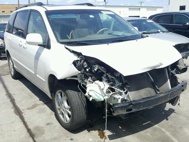 5TDZA22C06S475712 - 2006 TOYOTA SIENNA XLE WHITE photo 1