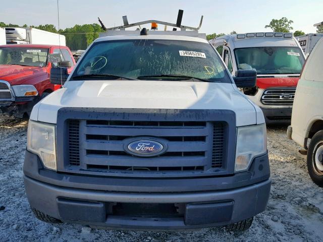 1FTMF1CW8AKA46686 - 2010 FORD F150 WHITE photo 9