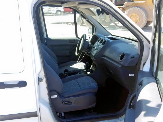 NM0LS7AN0CT114946 - 2012 FORD TRANSIT CO WHITE photo 5