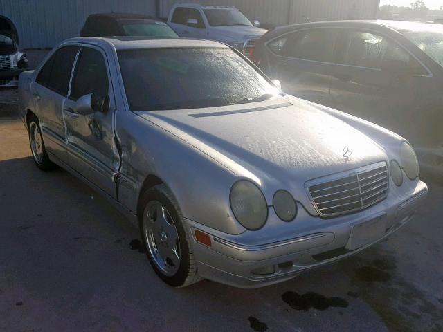 WDBJF65J9YB153014 - 2000 MERCEDES-BENZ E 320 SILVER photo 1