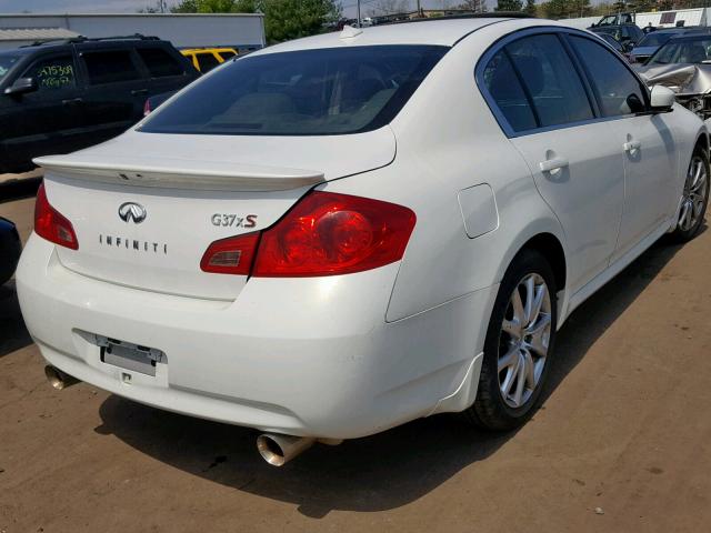 JNKCV61F19M357793 - 2009 INFINITI G37 WHITE photo 4