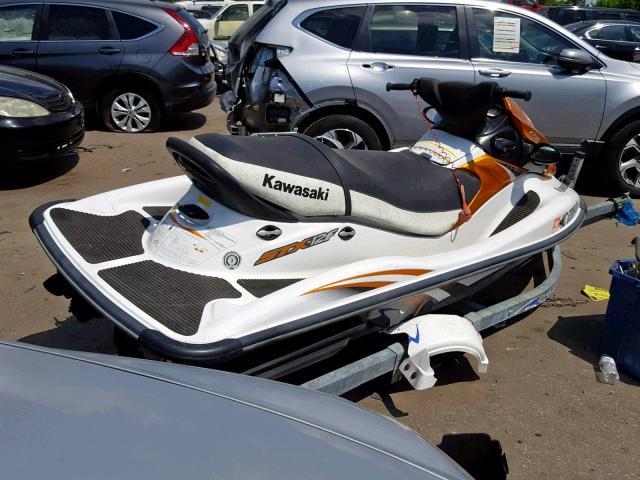 KAW40947A505 - 2005 KAWASAKI BOAT WHITE photo 4