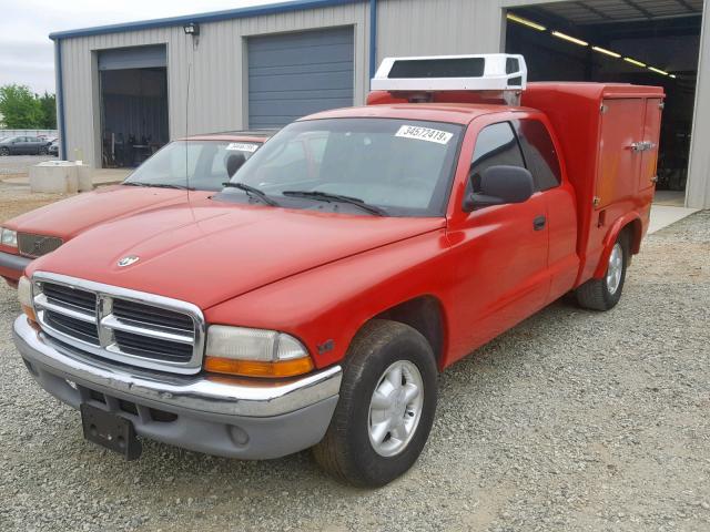 1B7GL22X4YS735558 - 2000 DODGE DAKOTA RED photo 2