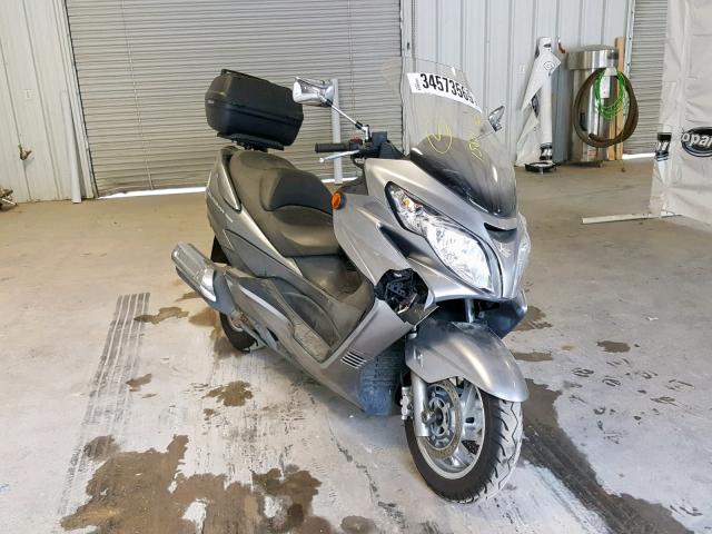 JS1CK44B1B2100149 - 2011 SUZUKI AN400 A GRAY photo 1