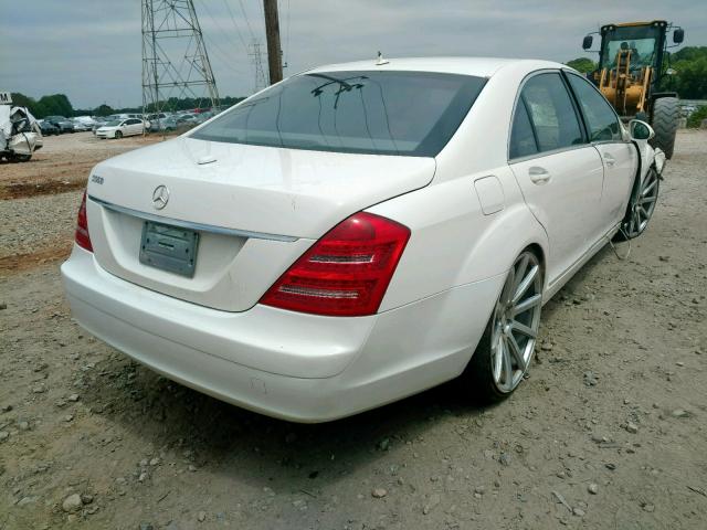 WDDNG71X17A025828 - 2007 MERCEDES-BENZ S 550 WHITE photo 4