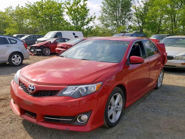 4T1BF1FKXDU714962 - 2013 TOYOTA CAMRY L RED photo 2