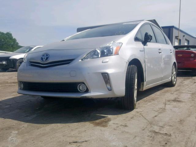 JTDZN3EU4D3187074 - 2013 TOYOTA PRIUS V SILVER photo 2