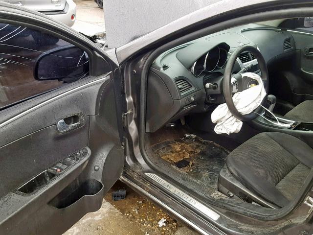 1G1ZC5E08CF369624 - 2012 CHEVROLET MALIBU 1LT GRAY photo 9