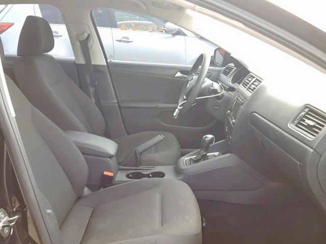 3VW2K7AJ3FM214129 - 2015 VOLKSWAGEN JETTA BASE BLACK photo 5