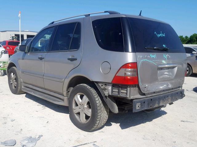 4JGAB57E75A537572 - 2005 MERCEDES-BENZ ML 350 SILVER photo 3