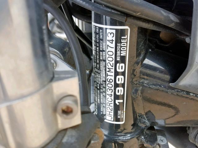 JH2RC4306TM200743 - 1996 HONDA VF750 C BLACK photo 10