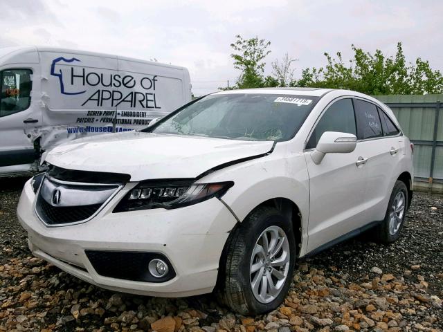 5J8TB3H55JL012929 - 2018 ACURA RDX TECHNO WHITE photo 2