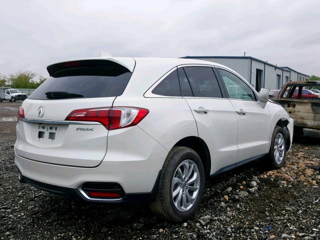 5J8TB3H55JL012929 - 2018 ACURA RDX TECHNO WHITE photo 4