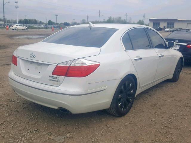 KMHGC46E99U033533 - 2009 HYUNDAI GENESIS 3. WHITE photo 4