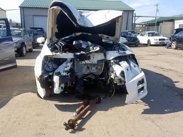 1G6DD67V780173555 - 2008 CADILLAC STS WHITE photo 9