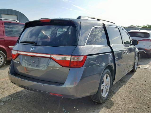 5FNRL5H92DB039629 - 2013 HONDA ODYSSEY TO SILVER photo 4