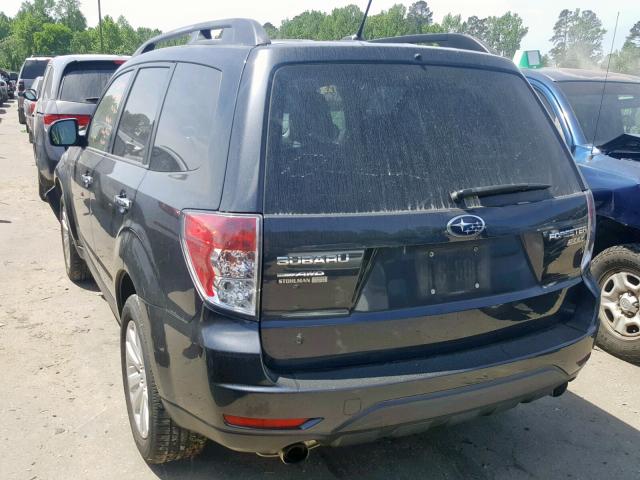 JF2SHAEC6DH441022 - 2013 SUBARU FORESTER L BLACK photo 3