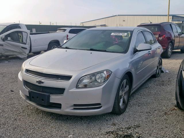 1G1ZC5E03CF180606 - 2012 CHEVROLET MALIBU 1LT 银色 照片 2