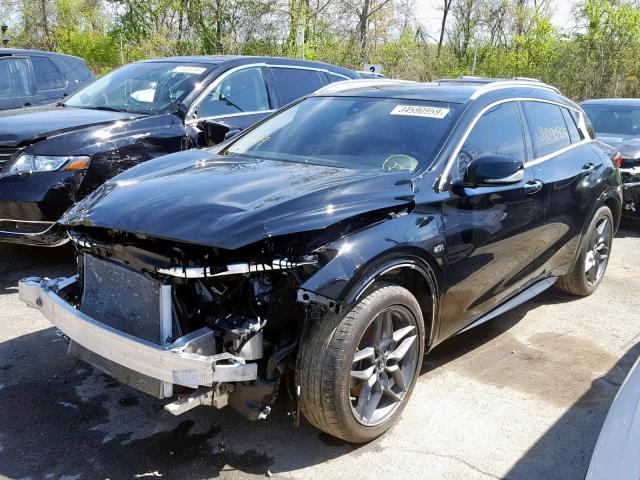 SJKCH5CP4JA045818 - 2018 INFINITI QX30 BASE BLACK photo 2