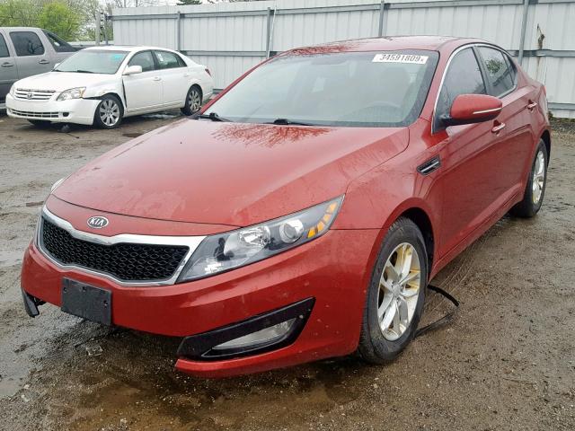 5XXGM4A74CG055124 - 2012 KIA OPTIMA LX RED photo 2