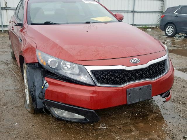 5XXGM4A74CG055124 - 2012 KIA OPTIMA LX RED photo 9