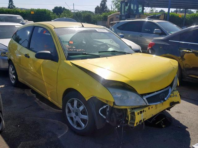 3FAFP31N85R144233 - 2005 FORD FOCUS ZX3 YELLOW photo 1