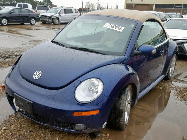 3VWSF31Y26M331162 - 2006 VOLKSWAGEN NEW BEETLE Blau Foto 2