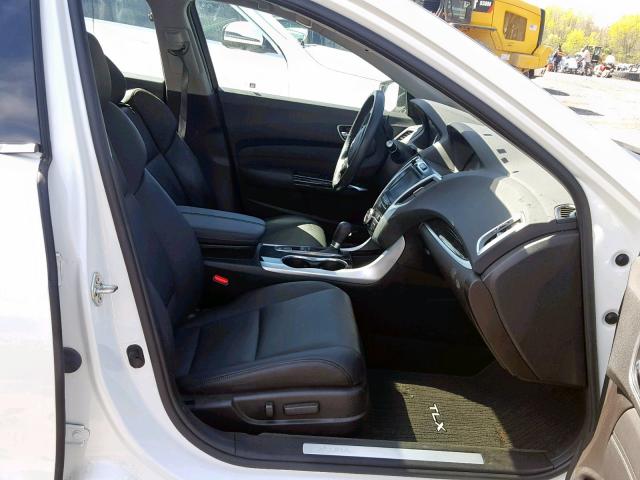 19UUB1F59JA002315 - 2018 ACURA TLX TECH WHITE photo 5