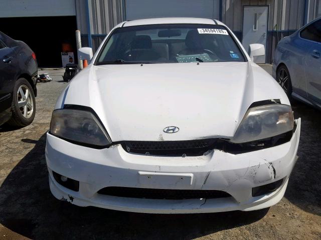 KMHHN65F66U187844 - 2006 HYUNDAI TIBURON GT WHITE photo 9