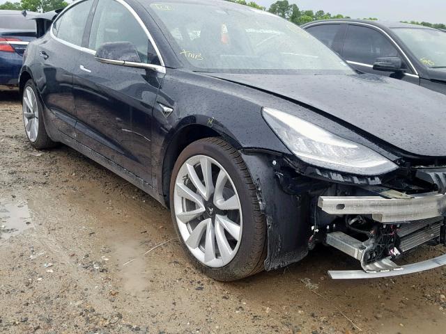 5YJ3E1EBXJF090551 - 2018 TESLA MODEL 3 BLACK photo 10