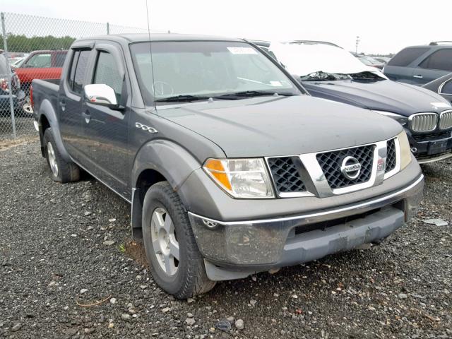 1N6AD07W05C432285 - 2005 NISSAN FRONTIER C GRAY photo 1