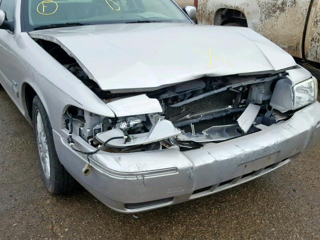 2MEHM75V19X613147 - 2009 MERCURY GRAND MARQ SILVER photo 9