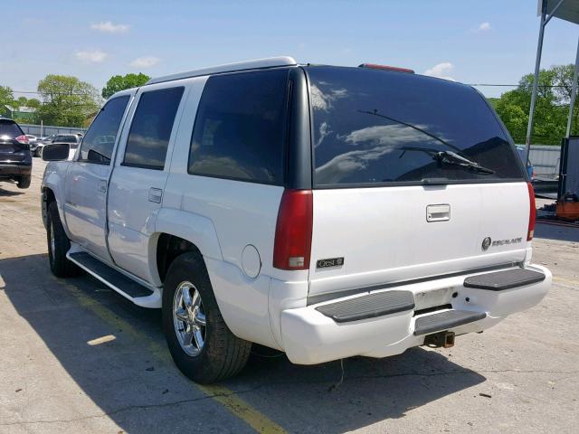 1GYEK63R5YR210091 - 2000 CADILLAC ESCALADE L WHITE photo 3