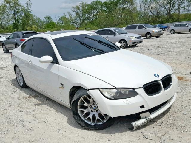 WBAWV13538P119668 - 2008 BMW 328 I SULE WHITE photo 1