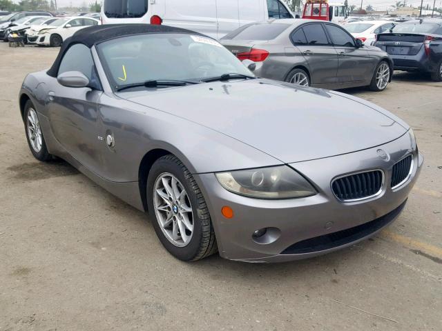 4USBT33595LS57425 - 2005 BMW Z4 2.5 GRAY photo 1