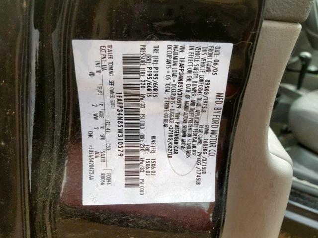 1FAFP34N85W310579 - 2005 FORD FOCUS ZX4 BLACK photo 10