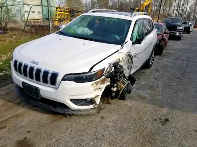 1C4PJMLB1KD177135 - 2019 JEEP CHEROKEE L WHITE photo 2