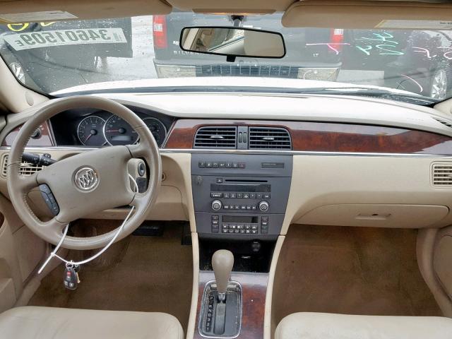 2G4WD582671193475 - 2007 BUICK LACROSSE C WHITE photo 9