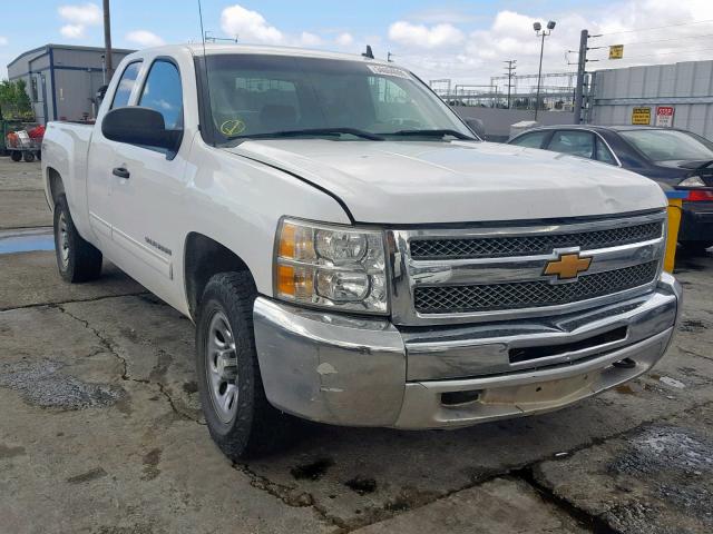 1GCRKREAXCZ219765 - 2012 CHEVROLET SILVERADO WHITE photo 1