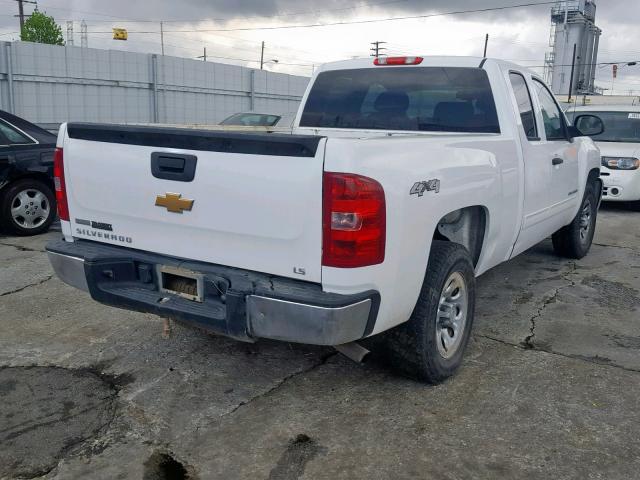 1GCRKREAXCZ219765 - 2012 CHEVROLET SILVERADO WHITE photo 4