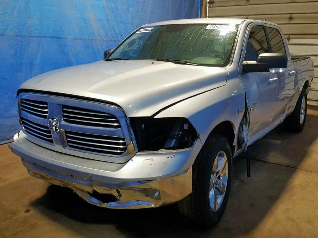 1C6RR7TT4KS576118 - 2019 RAM 1500 CLASS SILVER photo 2