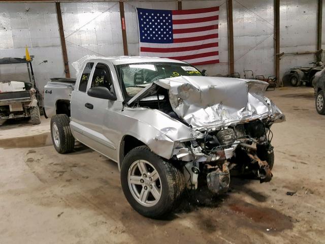 1D7HW42K87S103677 - 2007 DODGE DAKOTA SLT SILVER photo 1