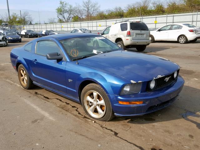 1ZVFT82H775331610 - 2007 FORD MUSTANG GT BLUE photo 1