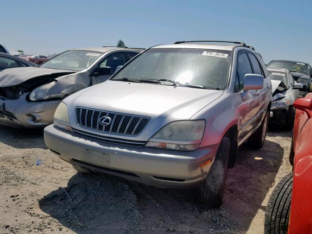 JTJGF10U820145034 - 2002 LEXUS RX 300 SILVER photo 2